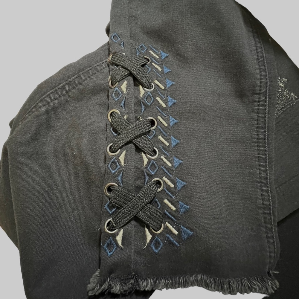 Umgee Lightweight Denim Jeans Lace up Hem - Picture 12 of 13